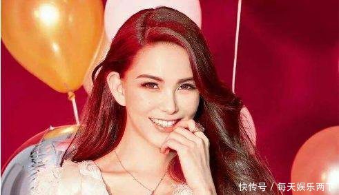 女星换发色后：昆凌像芭比，吴昕少女感，杨幂二次元，她颜值解封