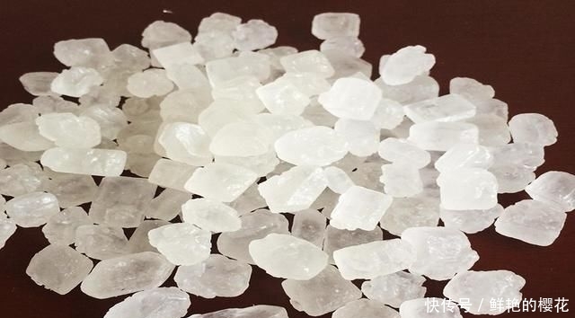 『倒入』钓鱼一直在用的自制小药,想要配方的看过来,针对鲫鱼和鲤鱼