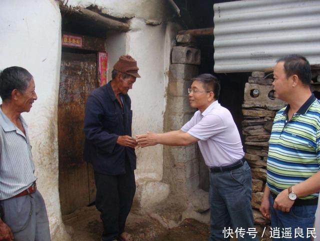  农村：农村“合村并镇”正式实行？或迎来大范围拆迁？这4类人成
