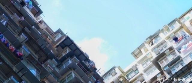 香港“怪兽大厦”人挤人住在一起,毫无隐私,隔壁放屁都能听到