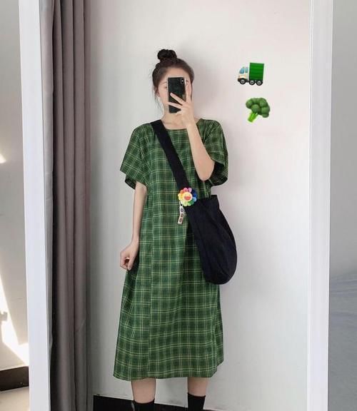  #实用#最潮范儿美搭，小个子女生如何显高？实用搭配技巧合集，让你轻松拥有大长腿