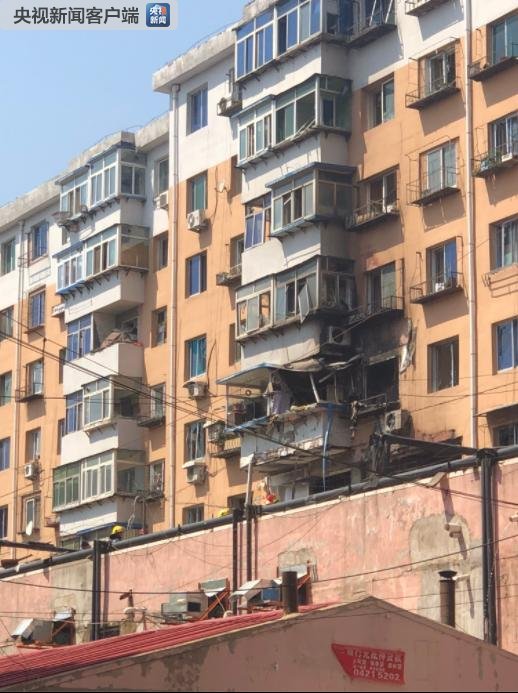 沈阳一住宅楼发生爆炸 现场正在救援