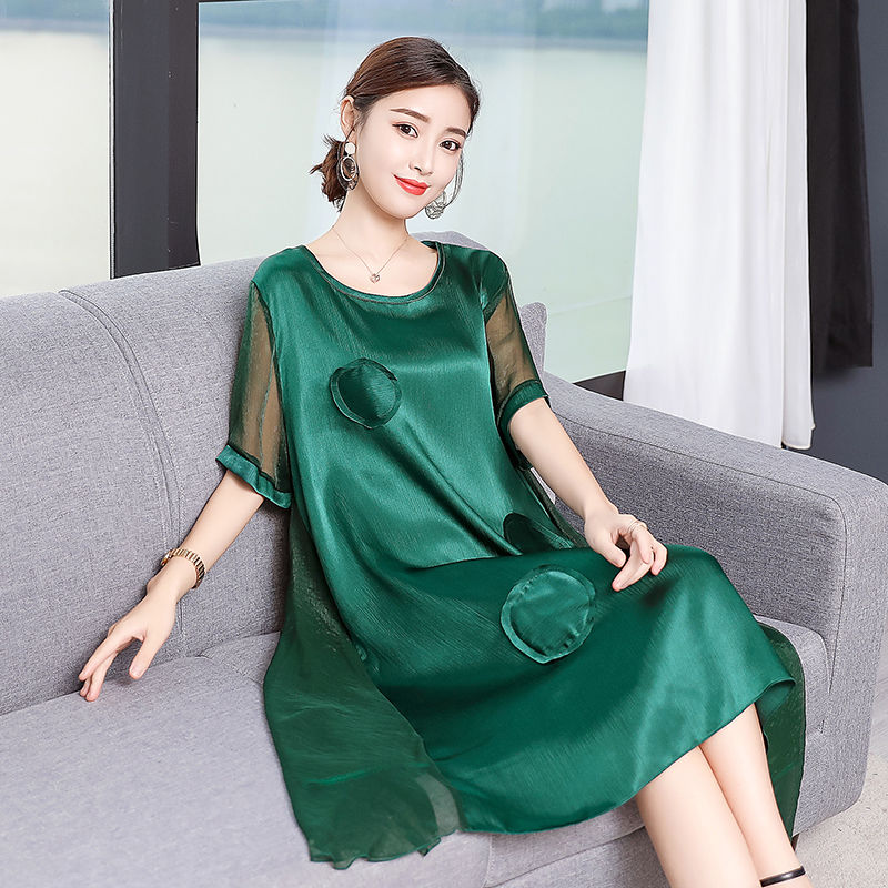 有一种裙叫“散步裙”，平时不穿裙子的老婆看一眼就爱上，美呆了