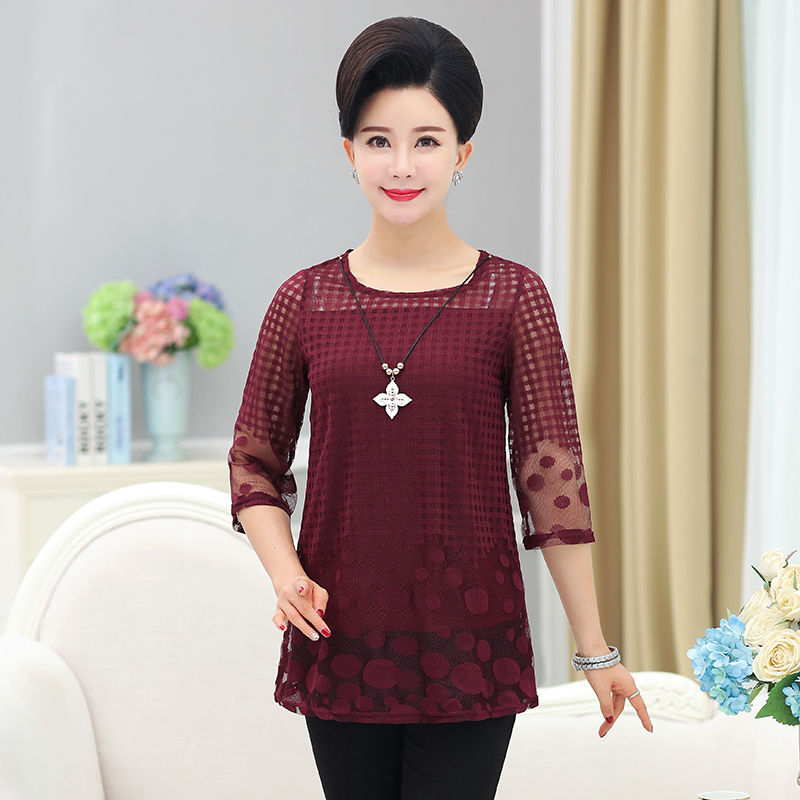 给50岁的妈妈买了这款妈妈装，简约大气还减龄，夏天穿上美极了