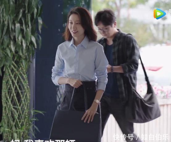  「超凡脱俗」余欢水老婆的时尚穿搭，件件搭配都是经典，超凡脱俗！