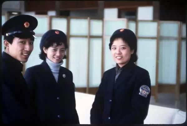 38年前美国夫妻拍下1600张游客照，让全世界看到没有PS过的中国有