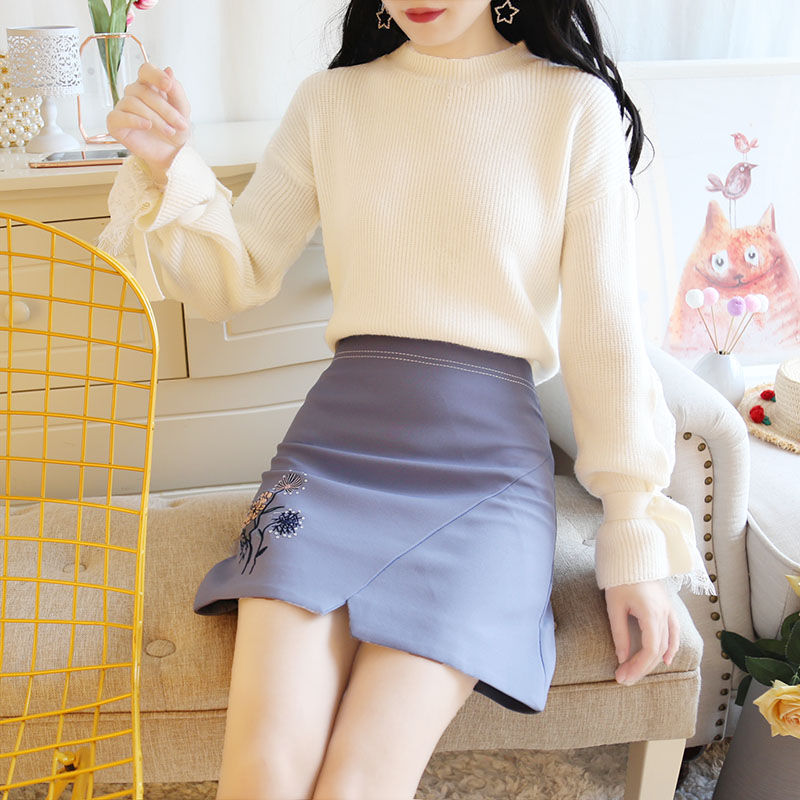 老婆个不高，但是特别会穿衣，穿小香风套装，没人相信她一米五