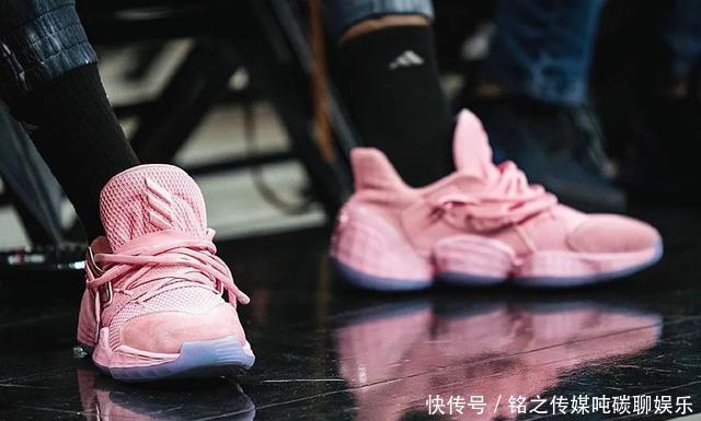  [战靴]NBA球员上脚：哈登4代张飞配色，洛瑞的总冠军战靴很帅！