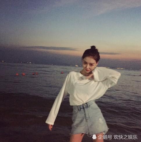 被封后的温婉一身廉价货，黑色的内衣却抢镜了，网友：这表情耐人