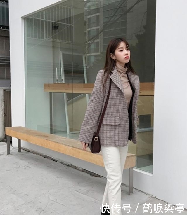  「穿搭」年龄大就不能美了？那是你没尝试过成熟风，轻松美出女人味
