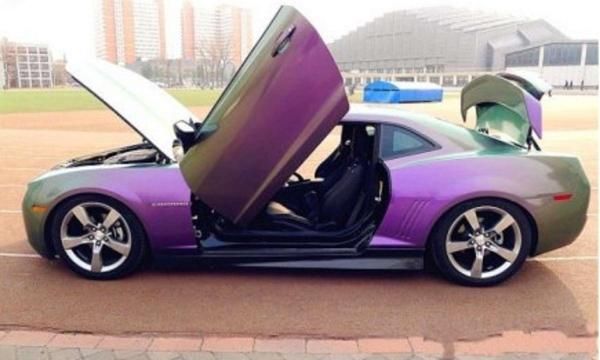 时尚圈大新闻：Herms和华为P20手机撞衫！