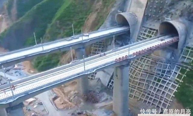 中国“打穿”喜马拉雅山，尼泊尔人兴奋不已，印度人觉得不可思议