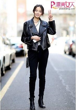  #极致#【尚】超模街拍演绎极致精简大气风范