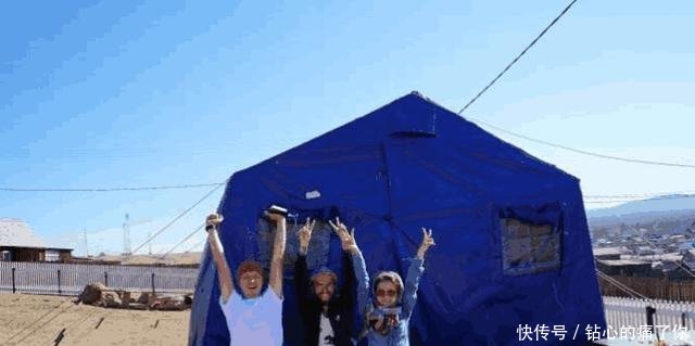 为什么出去游玩的情侣，宁愿睡帐篷也不住宾馆原因其实很简单