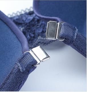 新式文胸卡扣位置更舒服，不会让它刺痛你的肉，穿过都说好