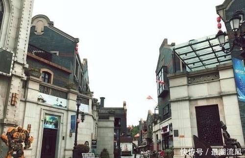  适合：中国“最适合养老”的网红城市，青山绿水、发展飞速，流