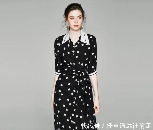 #气质#非常适合50左右的妈妈连衣裙,非常的舒适透气,洋气时髦