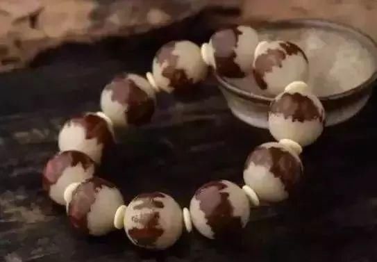 串子盘到“包浆”很厉害啊!但没“颜值”的话,那实在太可惜啦!