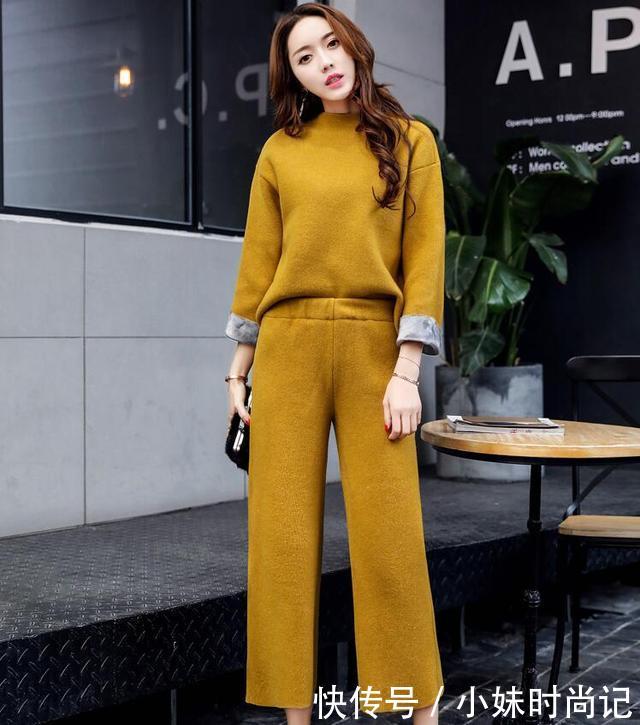  【气质】30岁的职场女性也有妩媚动人的时候，干练套装让你更加优雅时尚