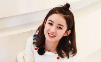 给赵丽颖辟谣，却意外暴露行程表，网友:明星的生活我想不到