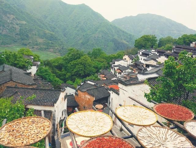 秋天的模样，篁岭都有了!不如趁着人少的初秋去看晒秋节