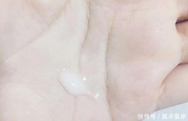  『抑制黑色』女人过了30岁，哪些美白精华值得入手？