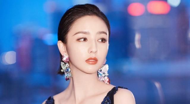  『好看的女生』判断一个女生的颜值高低需要哪些技巧教你一招鉴定女生颜值