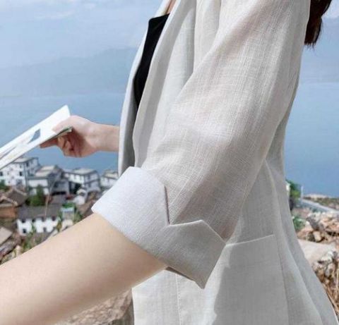  [姑娘]不是我吹：下面小衫，矮个子姑娘穿了显高，高个子姑娘穿了腿长