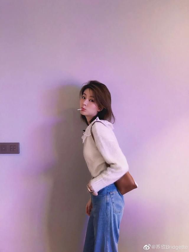  [针织]这3件上衣+2件下装=春季必备的时髦搭配