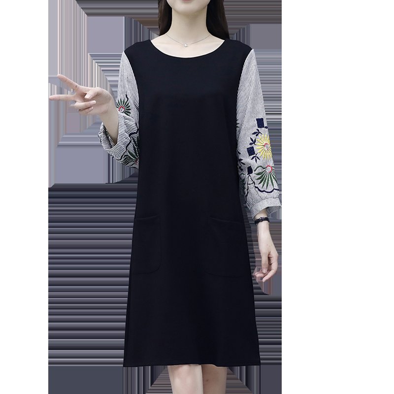 哇!凌晨新推出秋裙，比旗袍还美，70后穿，个个美的优雅动人