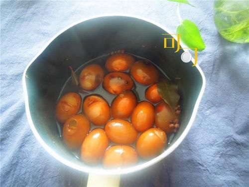 第一次吃鸽子蛋,这样烧鲜香入味,营养价值高,花