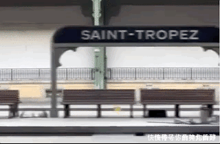 「旅程」搭乘 CHANEL 巴黎皇宫火车,开启通往新时代的旅程