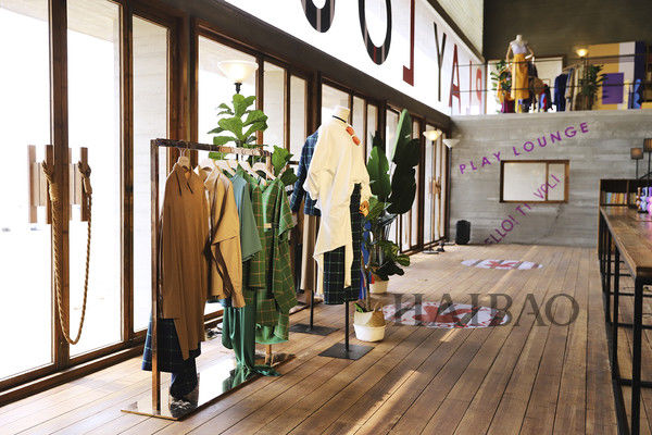 PLAY LOUNGE联合阿那亚『TI.VOLI破界』时尚艺术设计展开幕