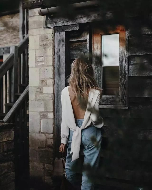 初代博主，最爱的还是她-换季穿衣没灵感?从她身上能找到!