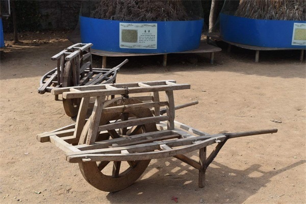  「油灯」农村的这些老物件，你能认出来几个？