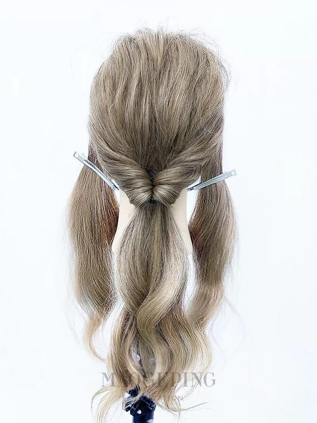 蓬松低发髻怎么扎 两股辫盘发教程图解