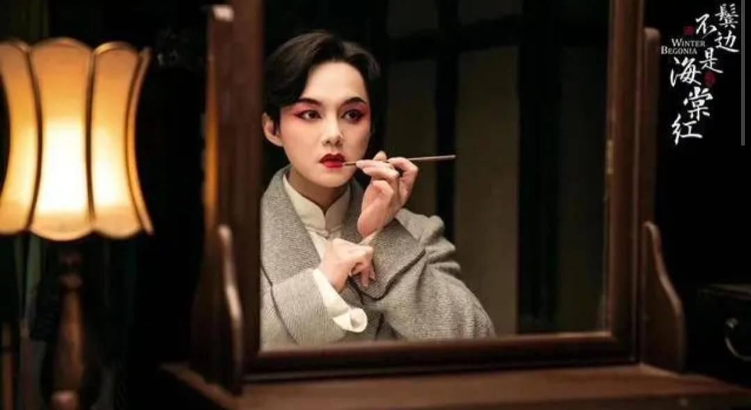 【程凤台】《鬓边不是海棠红》今晚首播, 佘诗曼很稳, 黄晓明能否脱油成功?
