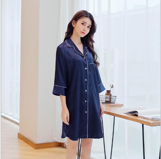 女人裸睡真的没关系?瞧瞧下图聪明女人的睡衣，简直辣眼睛