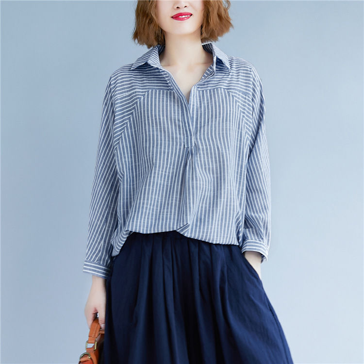 9月果真凉，出门少穿裙!今年流行的T恤小衫，洋气百搭还减龄