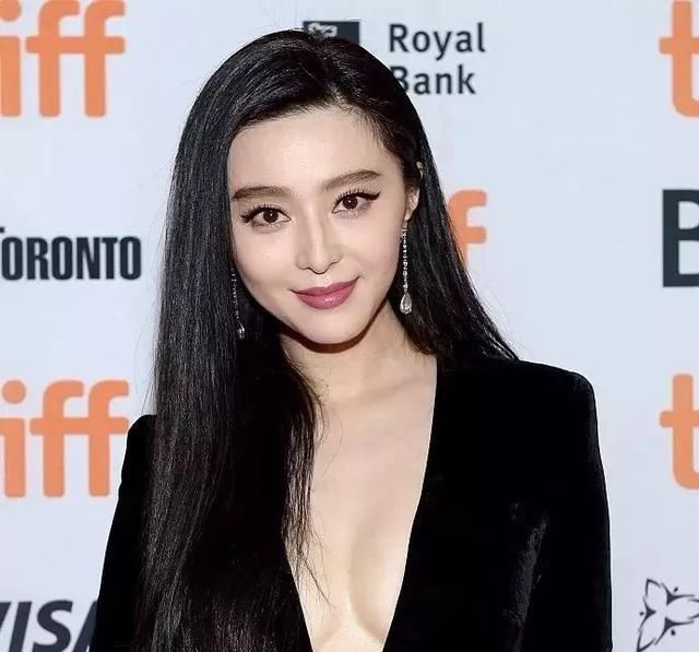 明星｜无滤镜无P图，高清相机下女明星们颜值你给打几分？