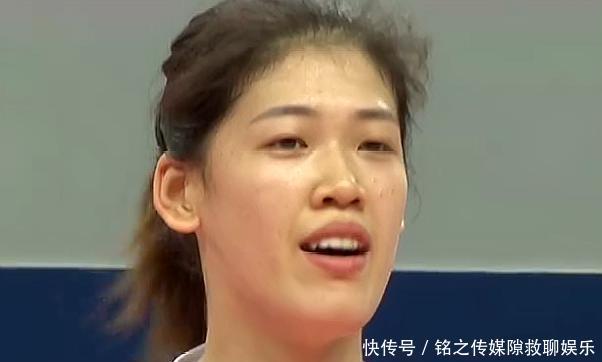  「郎平」底气！中国女排6：0横扫两连胜晋级，郎平助力世界军运