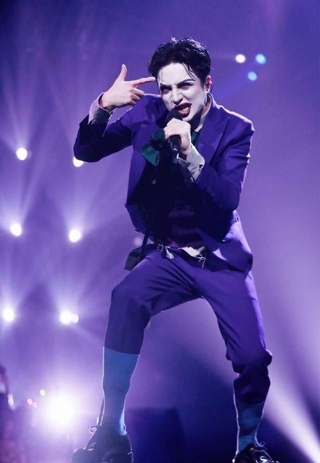 薛之谦疑借新歌亲自回应李雨桐:不想再去揭穿话题制造者