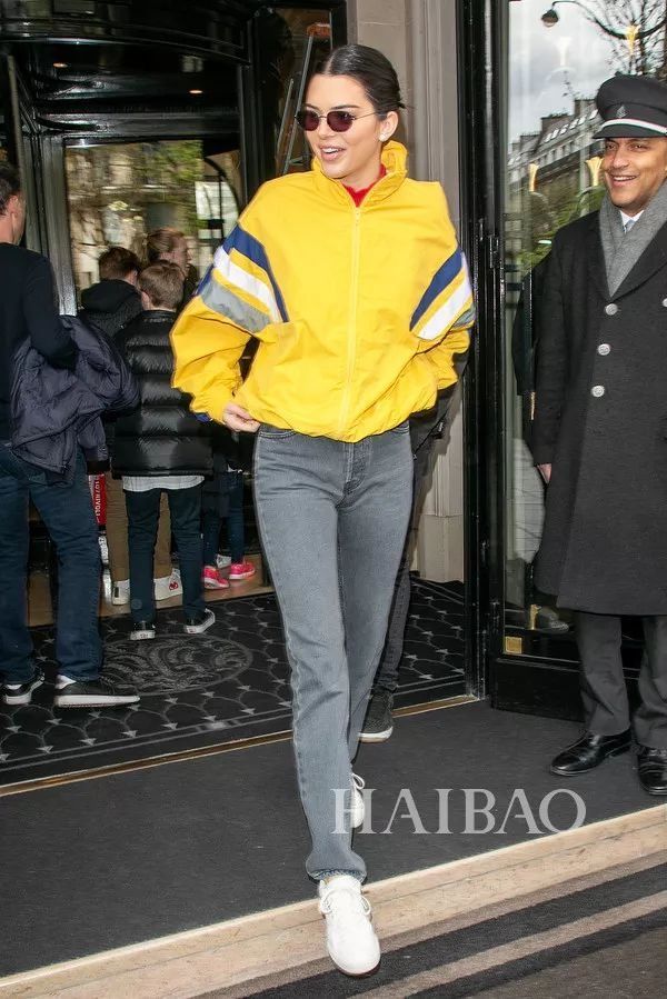 买什么美白精华!明明一件“锡兰黄”就够了