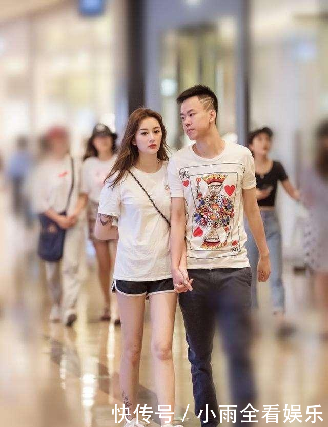 「希望」街拍穿搭:没有希望就不会失望,没有失望就不会绝望!