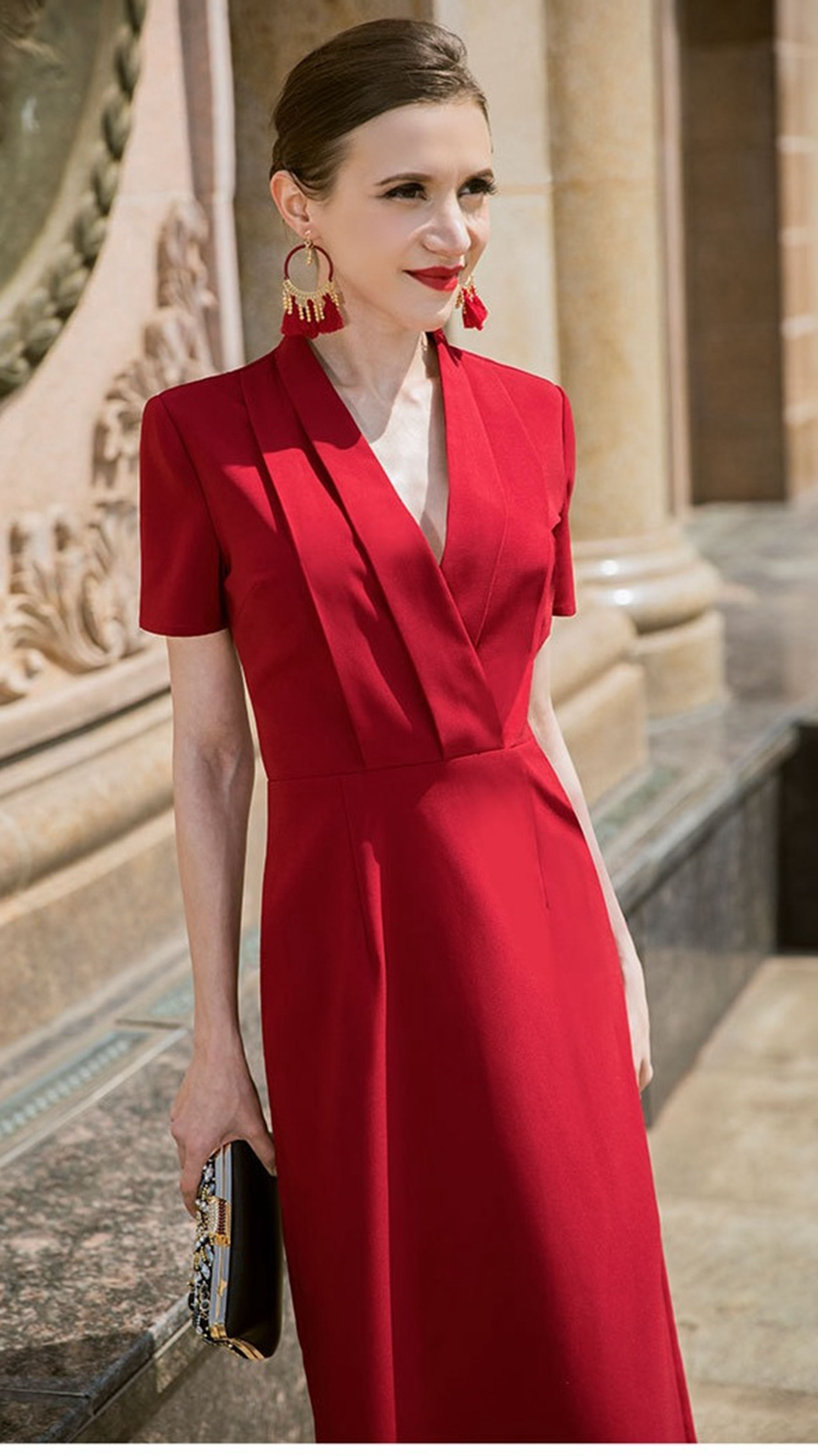 夏新款翻V领开叉连衣裙，收腰显瘦长款包臀一步裙，显得知性优美