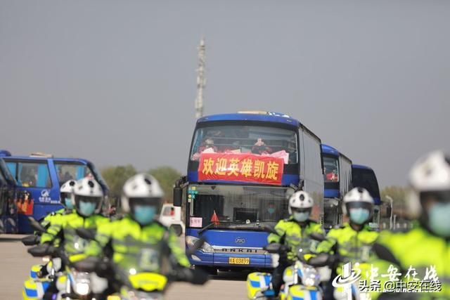  回家■“皖”无一失！今天安徽又有325位白衣战士回家了