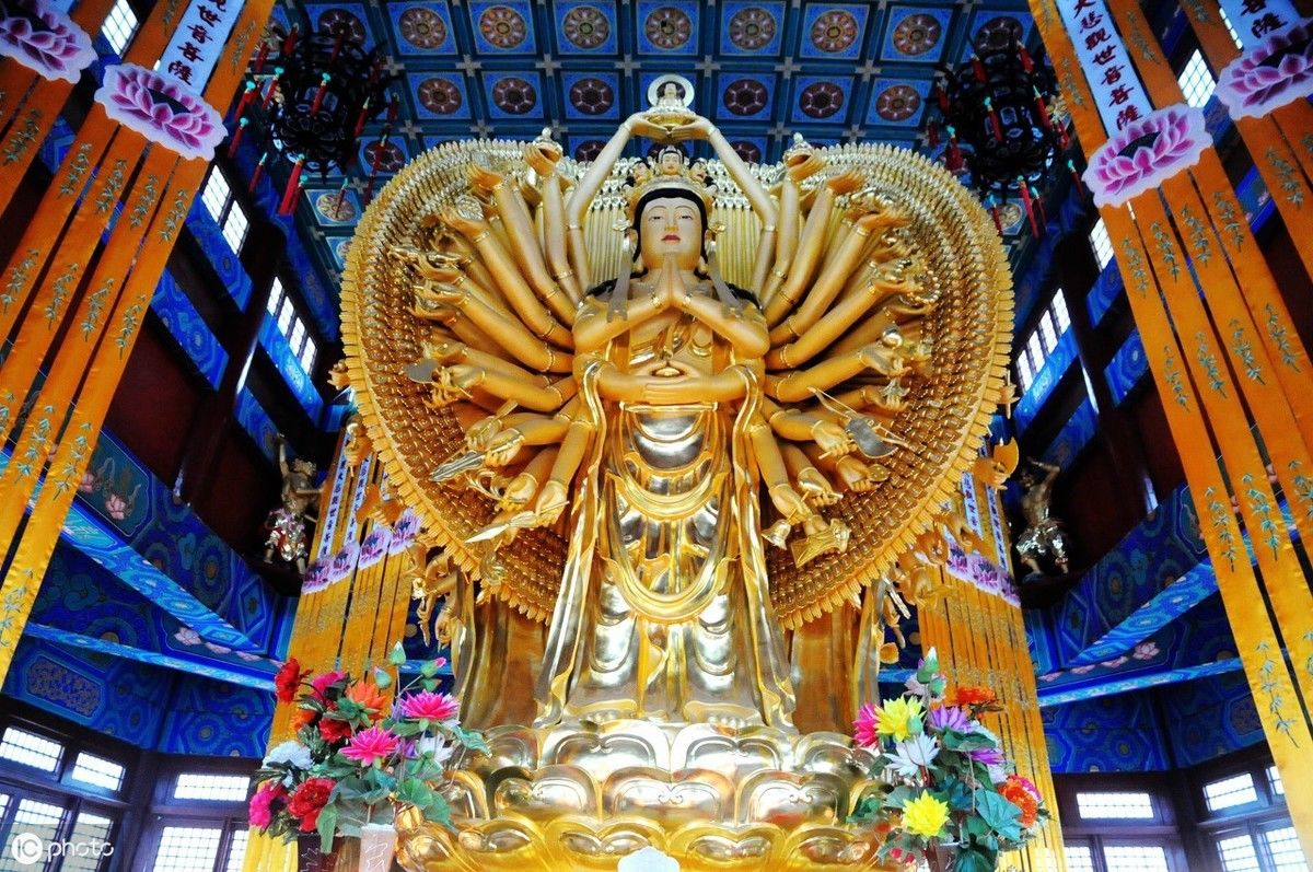 为何要供养观世音菩萨?佛祖释迦牟尼:我和十方如来都是他的弟子