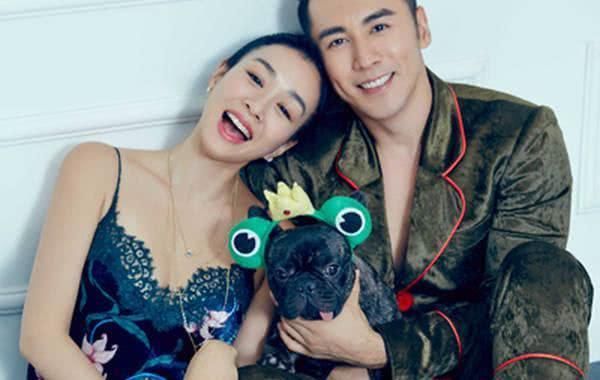 钟丽缇出席活动穿着性感又大胆，上围丰满，难怪张伦硕那么宠她