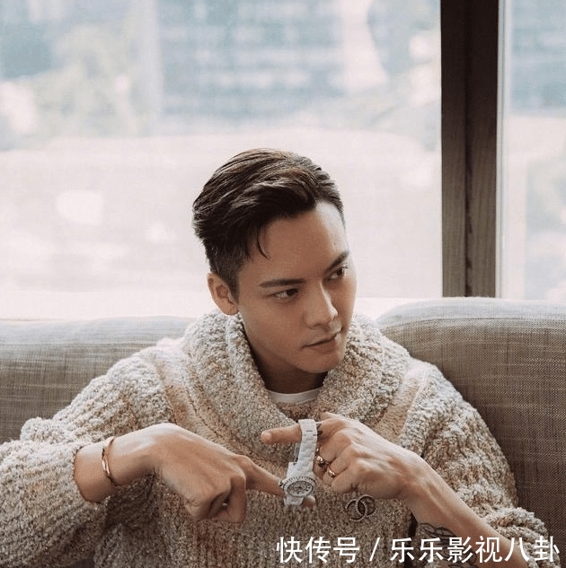 肖战颜值王一博