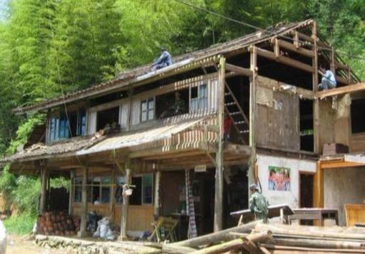  [恍然大悟]在农村盖房可以用“钢结构造”吗？听完内行人分析，